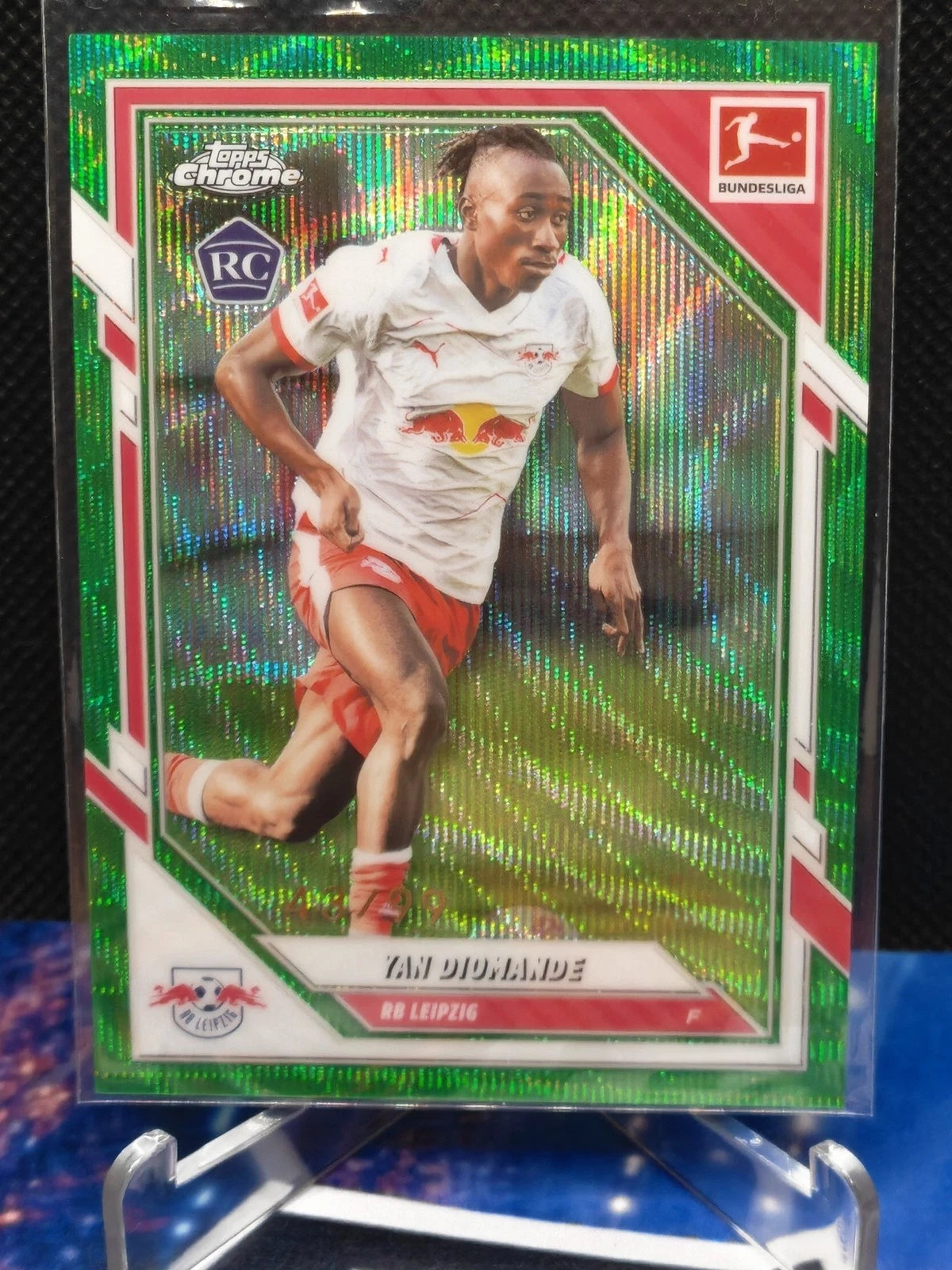 Yan Diomande Topps Chrome Bundesliga - Green Wave Refractor 2025-26 Rookie /99